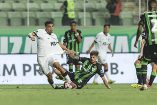 Everson decide nos pênaltis e leva Atlético à final mineira Everson decide nos pênaltis e leva Atlético à final mineira