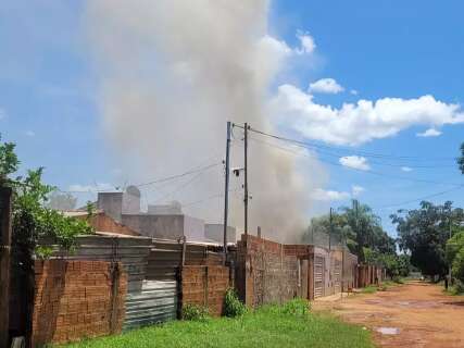 Ap&oacute;s homic&iacute;dio, casa de autor &eacute; incendiada no S&atilde;o Conrado