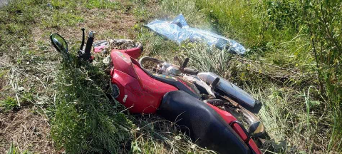 Homem morre ap&oacute;s perder controle de motocicleta na MS-384