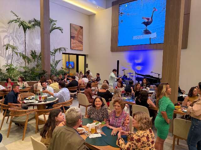 Antigo Hotel Campo Grande revive tradi&ccedil;&atilde;o com piano &agrave;s quartas