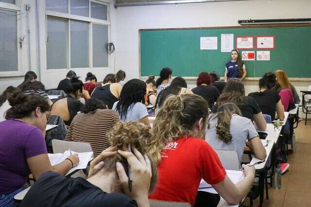 57% dizem que encarariam outra faculdade para mudar de profiss&atilde;o