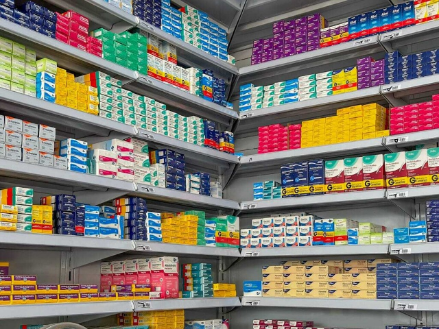 C&acirc;mara aprova venda de rem&eacute;dios em supermercados