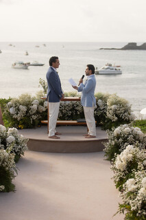 Mar de Fernando de Noronha virou altar para o amor de Kaio e Rafael Mar de Fernando de Noronha virou altar para o amor de Kaio e Rafael