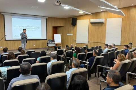 Capacita&ccedil;&atilde;o mira efici&ecirc;ncia do gasto p&uacute;blico e refor&ccedil;a gest&atilde;o fiscal em MS