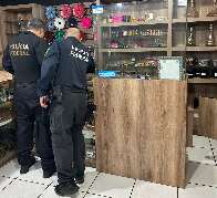 PF mira contrabando de cigarros eletrônicos e fecha fábrica clandestina