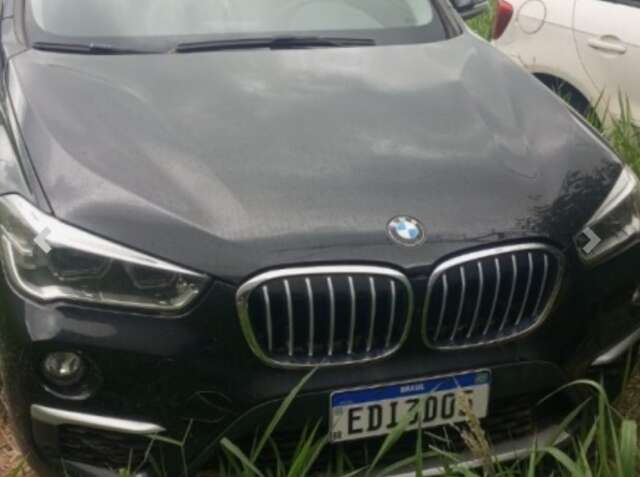 Leil&atilde;o de bens do tr&aacute;fico tem BMW por R$ 44 mil e Hilux a R$ 36 mil