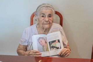 Aida fez 97 anos, mas n&atilde;o esquece os 73 ao lado de um grande amor