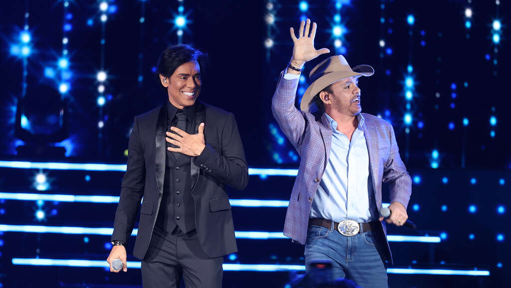 Festival do Peixe será em abril com show de Guilherme e Santiago