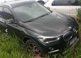 Leil&atilde;o de bens do tr&aacute;fico tem BMW por R$ 44 mil e Hilux a R$ 36 mil