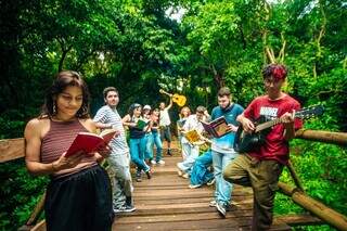 Festival da Juventude ter&aacute; Ney Matogrosso, Chico Chico e muita arte