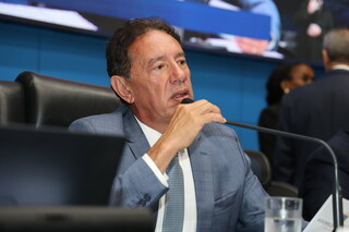 Gerson Claro pede ponte de concreto sobre o Rio Indaiaz&atilde;o em Cassil&acirc;ndia