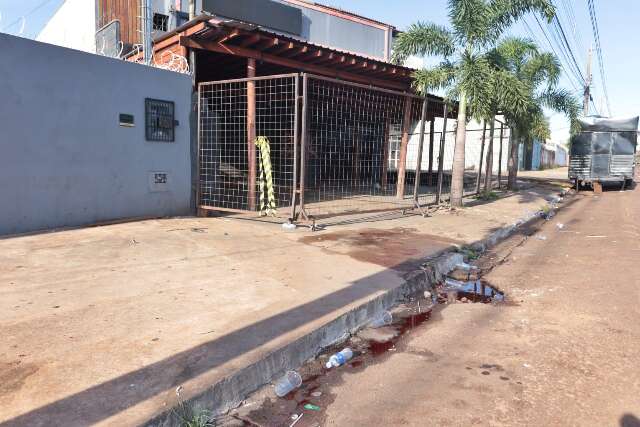 Irm&atilde;os que mataram seguran&ccedil;a se entregam e dizem que atiraram para o alto