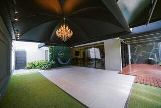 S&eacute;rgio fez ref&uacute;gio com piscina e estrutura completa para festas incr&iacute;veis 