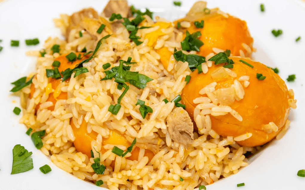 Fim de semana tem Festa do Pequi com shows e pratos típicos em Camisão