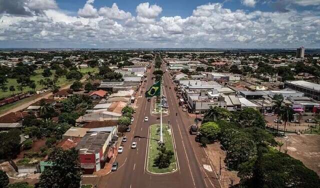 Pai adotivo &eacute; detido ap&oacute;s adolescente denunciar estupro 