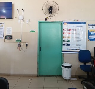 Paciente com fibromialgia relata 4 horas de espera e dor na UPA Universit&aacute;rio