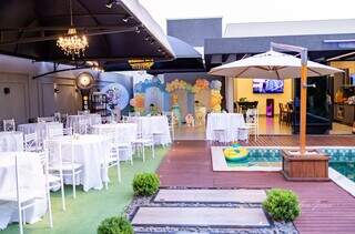 S&eacute;rgio fez ref&uacute;gio com piscina e estrutura completa para festas incr&iacute;veis 