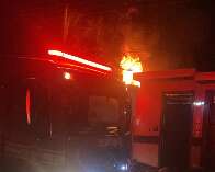 Inc&ecirc;ndio em casa queima R$ 22 mil em esp&eacute;cie guardados em gaveta