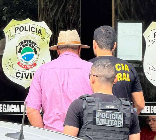 Sargento aposentado da PM &eacute; preso por tr&aacute;fico internacional de armas