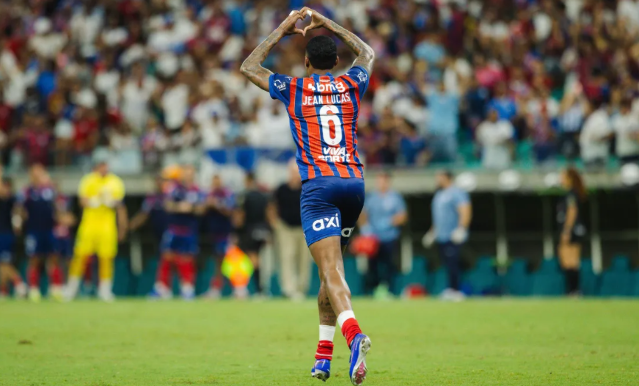 Bahia vence o Vit&oacute;ria de virada e conquista o 52&ordm; t&iacute;tulo