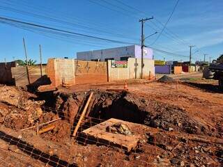Tr&aacute;fego &eacute; liberado na Rua da Divis&atilde;o ap&oacute;s interdi&ccedil;&atilde;o para obra de drenagem