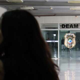 Relatos de mulheres e opini&otilde;es machistas se misturam em enquete sobre ass&eacute;dio