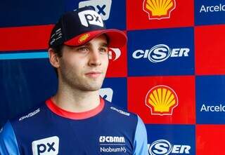 Totti e Nic Giaffone superam calor e pista antiga e garantem poles da Copa Truck