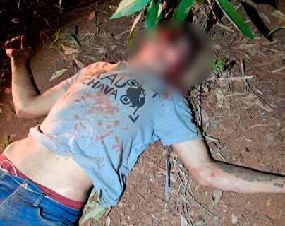 Caminhoneiro reage a sequestro, mata criminoso e foge de cativeiro