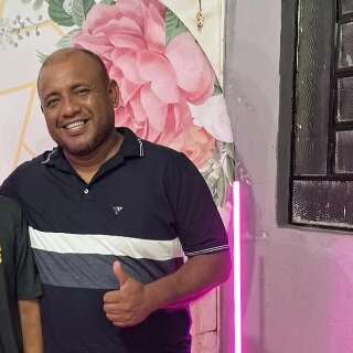 Ap&oacute;s matar esposa, homem usou celular da v&iacute;tima e passou o dia com corpo em casa