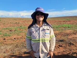 Cada vez mais mulheres chegam a MS para operar m&aacute;quinas pesadas 