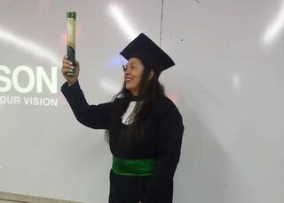 Empregada desde a adolescência, Sandra se formou aos 54 anos