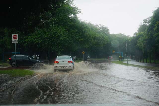 Instabilidade continua nesta ter&ccedil;a-feira e semana ter&aacute; chuva frequente em MS