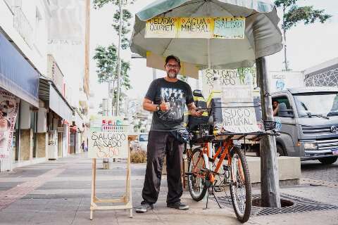Jean fez sua bike virar parada do salgado e gelad&atilde;o na 14 de Julho 