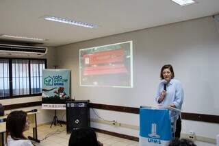 &ldquo;Que sociedade &eacute; essa?&rdquo;: Com escalada do &oacute;dio &agrave; mulher, desafio &eacute; educar o homem