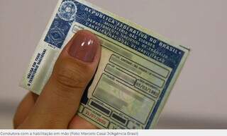 Entidade alerta que renova&ccedil;&atilde;o autom&aacute;tica da CNH ignora limite f&iacute;sico do condutor