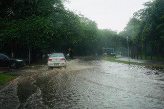 Instabilidade continua nesta ter&ccedil;a-feira e semana ter&aacute; chuva frequente em MS