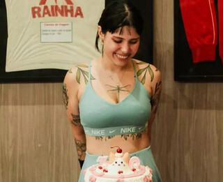 Ap&oacute;s duas tentativas de suic&iacute;dio, v&ocirc;lei salvou a vida de Isabela 