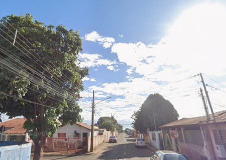 Irm&atilde;os s&atilde;o presos por tentar matar casal ap&oacute;s briga em tabacaria