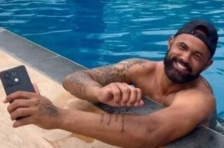 Pol&iacute;cia procura ex-goleiro Bruno que j&aacute; &eacute; classificado como "foragido"