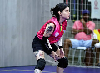 Ap&oacute;s duas tentativas de suic&iacute;dio, v&ocirc;lei salvou a vida de Isabela 