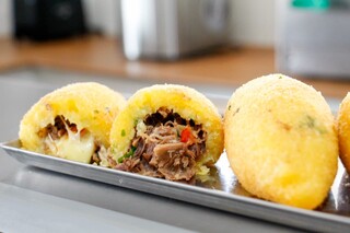 Lucas apostou na coxinha turbinada de costela para bombar no Pioneiros