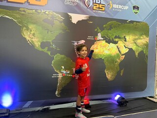 Prod&iacute;gio de MS &eacute; convocado aos 8 anos para testes em gigantes da Europa