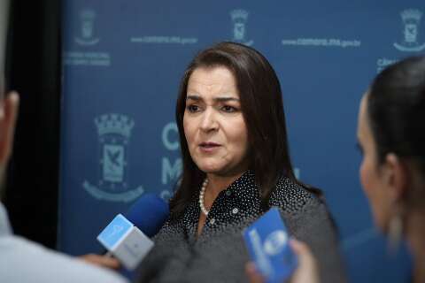 Prefeita fala em &ldquo;toler&acirc;ncia zero&rdquo; ap&oacute;s den&uacute;ncias contra secret&aacute;rio e diretor