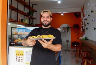 Lucas apostou na coxinha turbinada de costela para bombar no Pioneiros