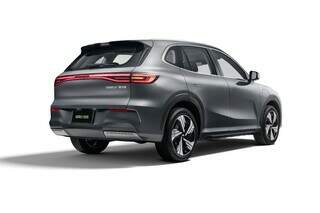 Grupo Enzo traz ve&iacute;culos 100% el&eacute;tricos da Geely para o estado