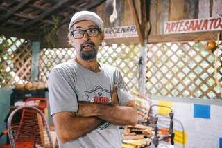 Comerciantes e moradores tentam evitar despejo &agrave;s margens do C&oacute;rrego Bandeira