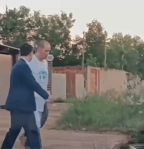 Influencer se entrega &agrave; pol&iacute;cia e diz que condena&ccedil;&atilde;o por tr&aacute;fico &eacute; persegui&ccedil;&atilde;o