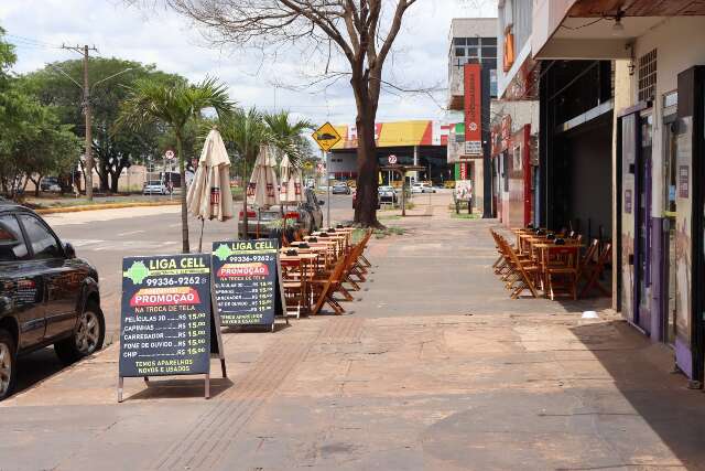Pais de crian&ccedil;a achada sozinha em rua aparecem 24 horas depois
