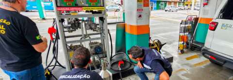 Inmetro reprova 1 a cada 3 bicos de bombas de combust&iacute;veis fiscalizados em MS