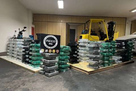 Carga de R$ 40 milh&otilde;es em coca&iacute;na termina sem pris&atilde;o para motorista